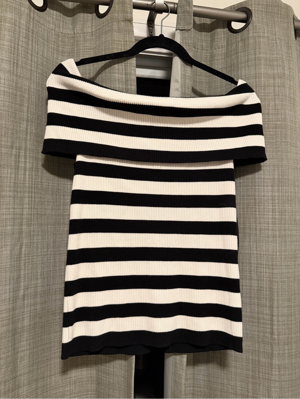 Striped Off-the-Shoulder Sweater Top in Black and White